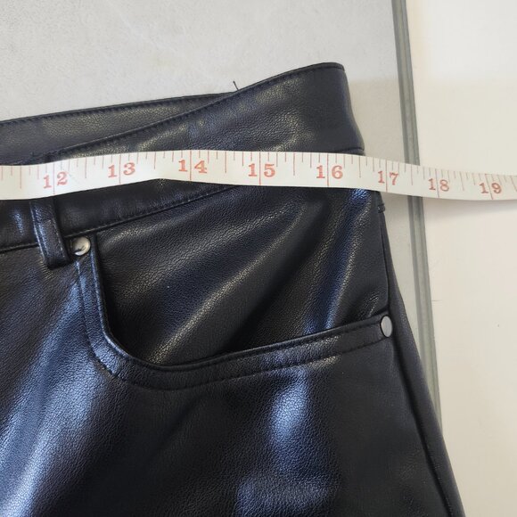 7 FOR ALL MANKIND | Faux Leather Pants - Picture 11 of 12